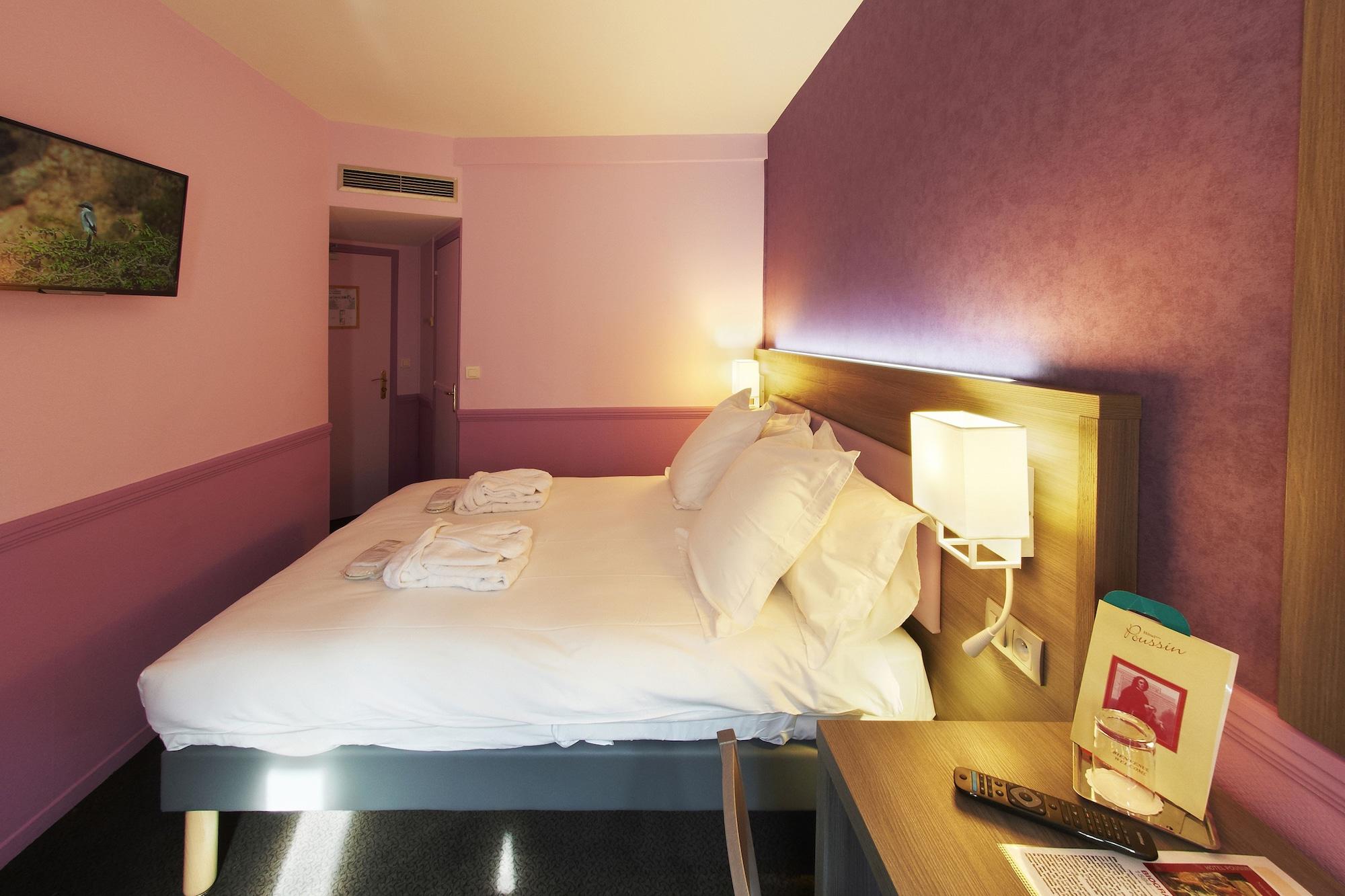 Hotel Poussin Paris Dış mekan fotoğraf