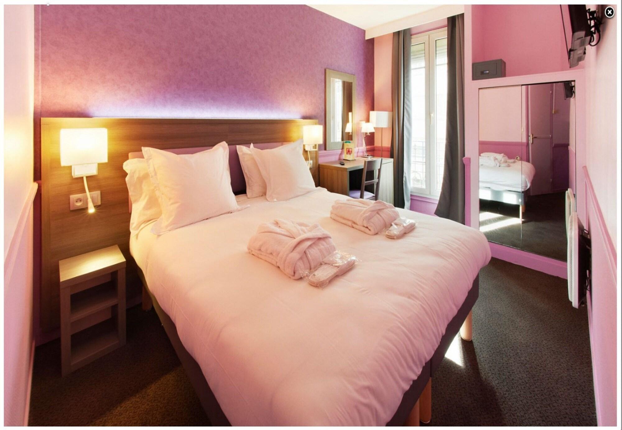 Hotel Poussin Paris Dış mekan fotoğraf