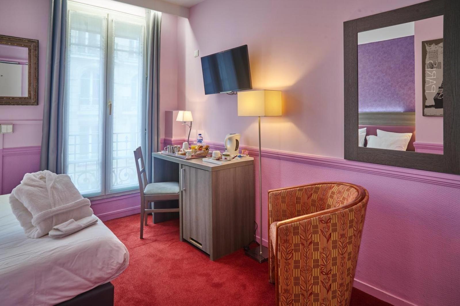 Hotel Poussin Paris Dış mekan fotoğraf