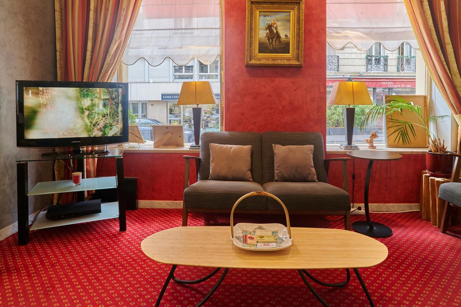 Hotel Poussin Paris Dış mekan fotoğraf